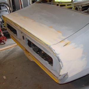 Molding In The Rear Spoiler
