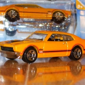 Hot Wheels Yellow '71 Maverick Grabber