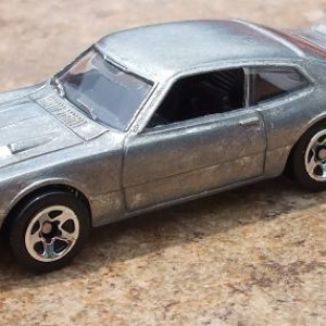 Hot Wheels Maverick - Bare Metal