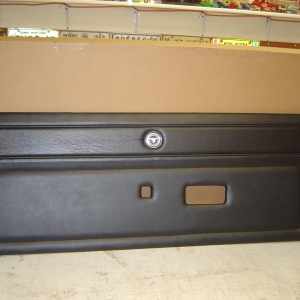 71/72 Door Panel