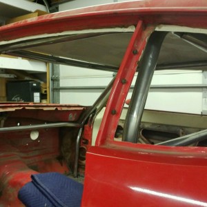 Roll cage dash bar