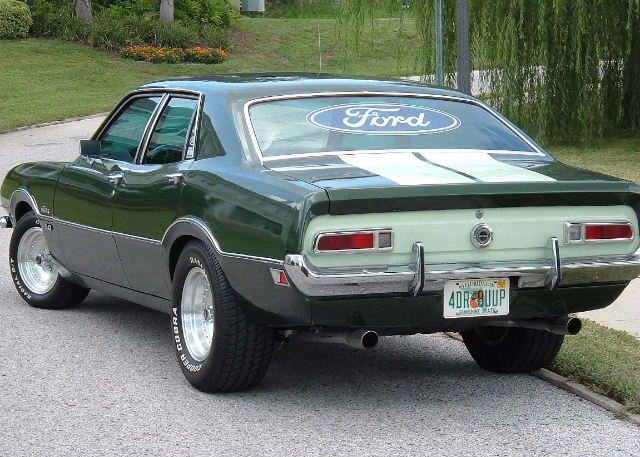 1971 ford maverick 4 door