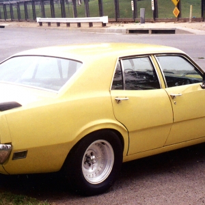 72ford maverick 4dor