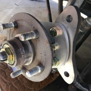 MERCURY COMET Front Suspension Hubs